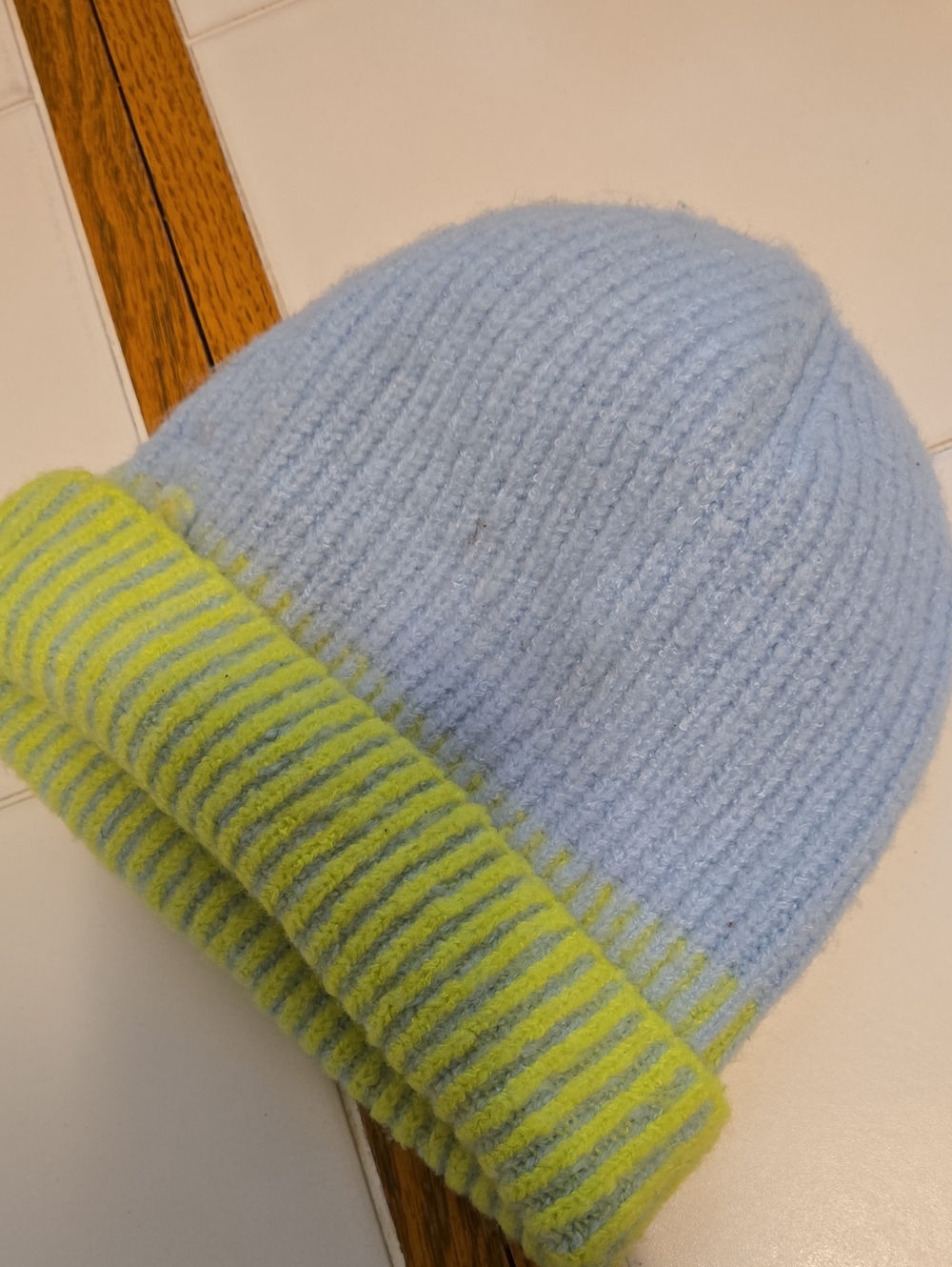 Free People Cuffed Beanie 💙💚